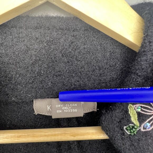 Kenar Embroidered Wool Cardigan Jacket Size Large Classic Holiday - Picture 7 of 9